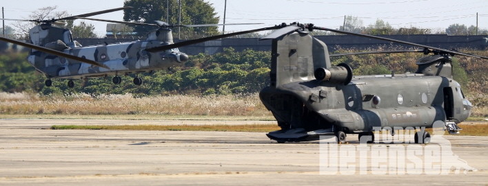 육군 항공작전사령부의 CH-47D 치누크 수송헬기.(사진 : 이승준 기자)