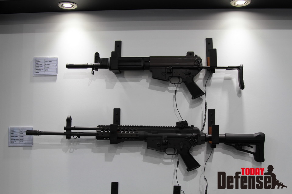 다산기공에서 생산하는 K1A 기관단총과 K2C1 소총 (사진: 디펜스 투데이)