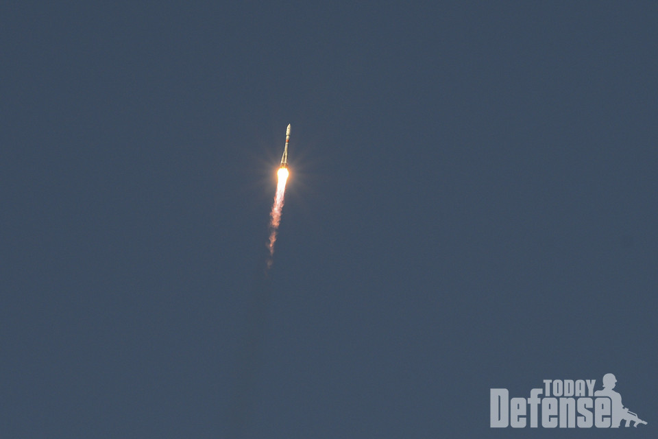 플라세츠크 우주기지에서 소유즈-2 로켓에 글로나스 항법을 싣고 성공적으로 발사되었다. (사진: 러시아 국방부)