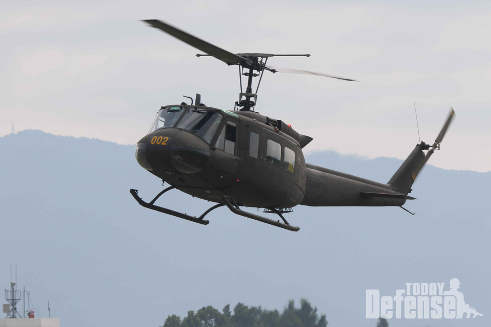 육군항공학교의 UH-1H 헬기 (사진: 디펜스 투데이)