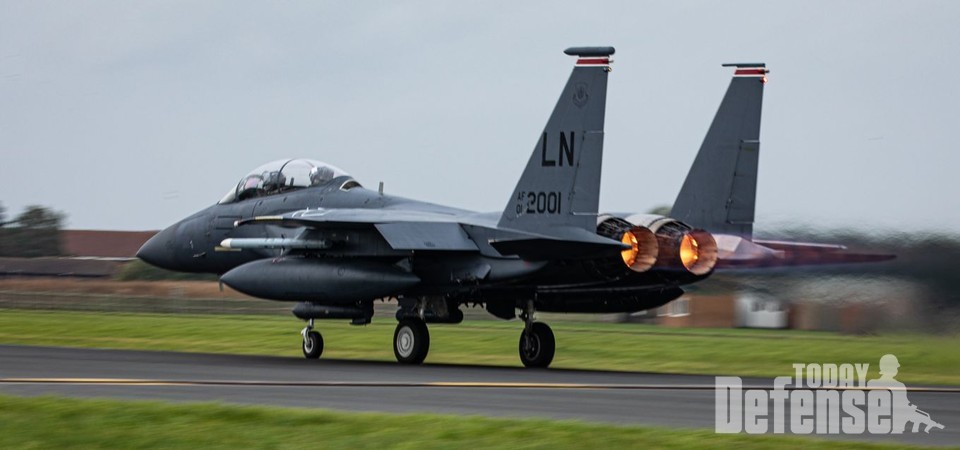 출격중인 F-15E 스트라이크 이글 (사진: RAF)
