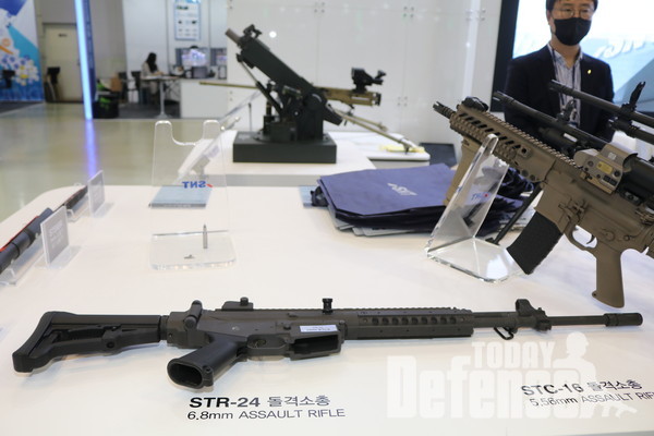 6.8mm 차기소총 컨셉제품(사진 이승준 기자)
