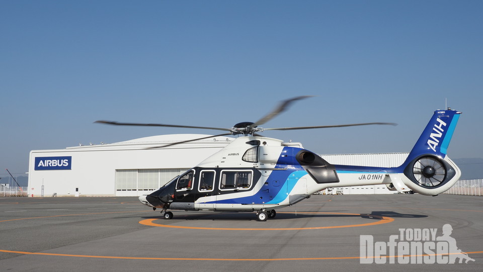 세계 최초로 일본 AHN에 인도한 H160 헬기 (사진:에어버스)