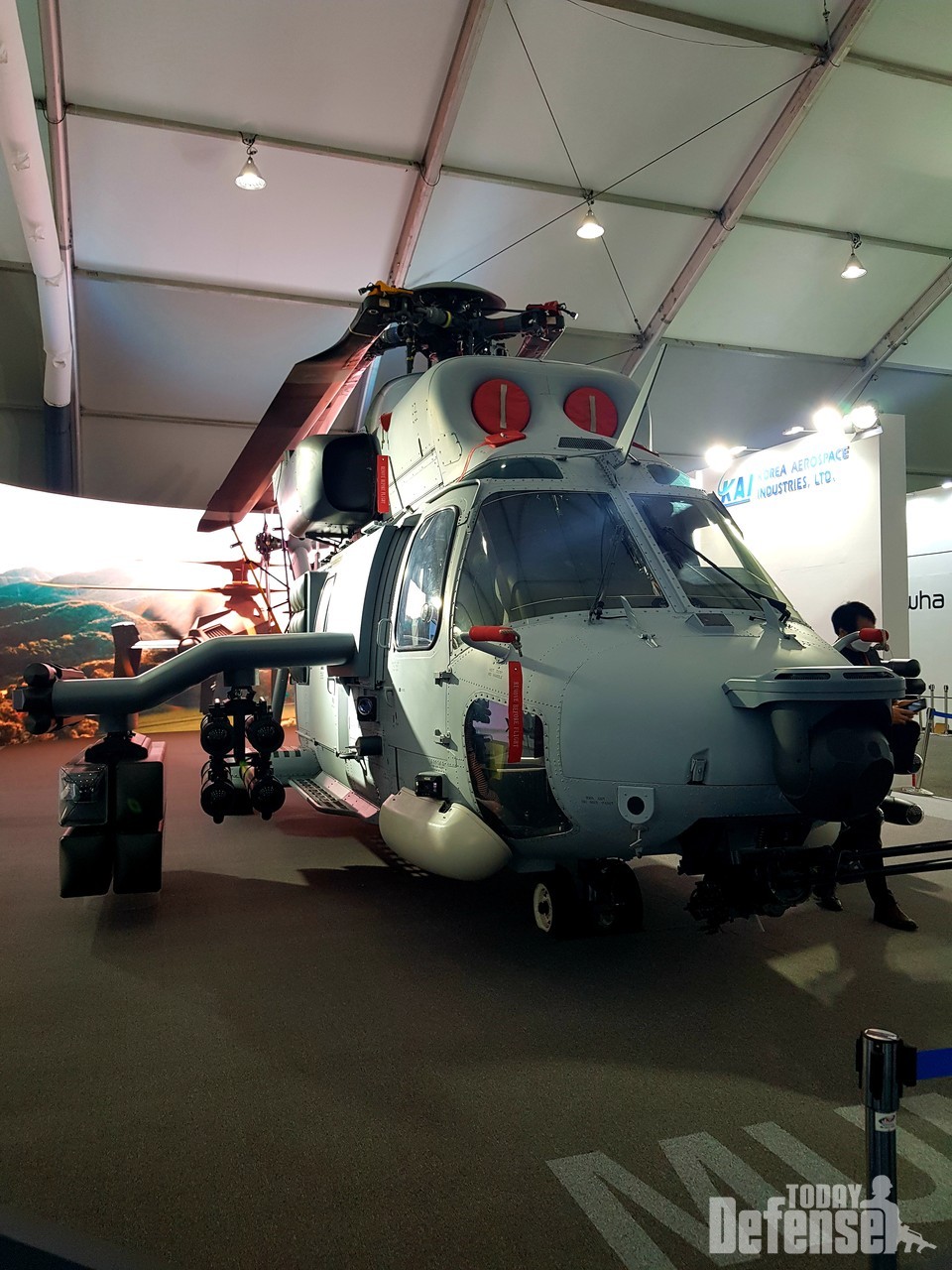 KAI가 서울ADEX에서 공개한 해병대상륙공격헬기 목업 (사진:디펜스투데이)