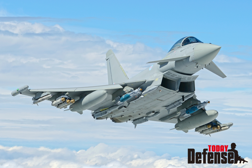 영국공군이 운용 중인 유러파이터 타이푼 전투기로 글로벌 전투항공 프로그램으로 2035년부터 대체가 될 것이다.(사진:RAF)