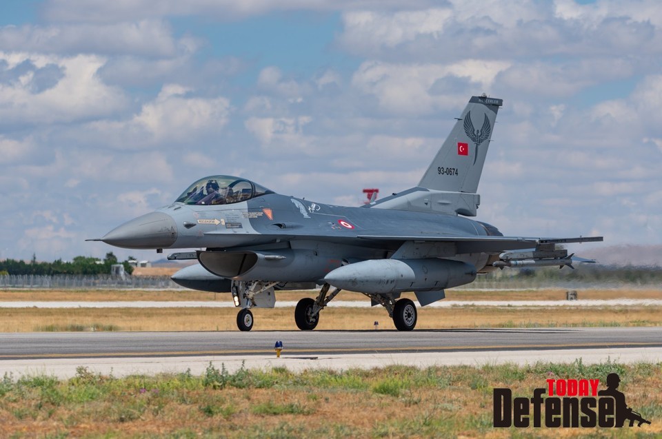 튀르키예 공군 F-16 전투기 (사진:twitter)