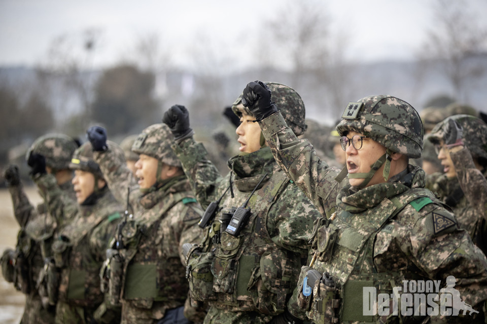 육군 3사단 장병들이 새해 첫 포탄사격 훈련을 실시하고 있다.(사진:육군)